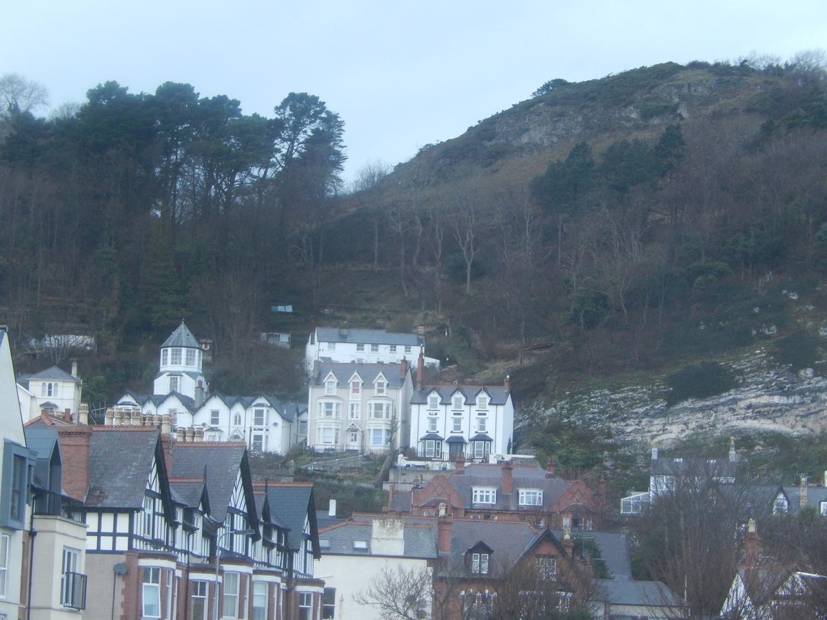 Shore To Shore Llandudno Extérieur photo